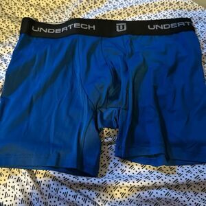 New Undertech size small boxers